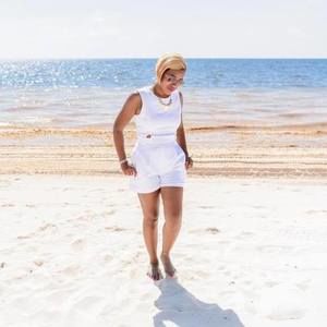 Meet your Posher, Janelle